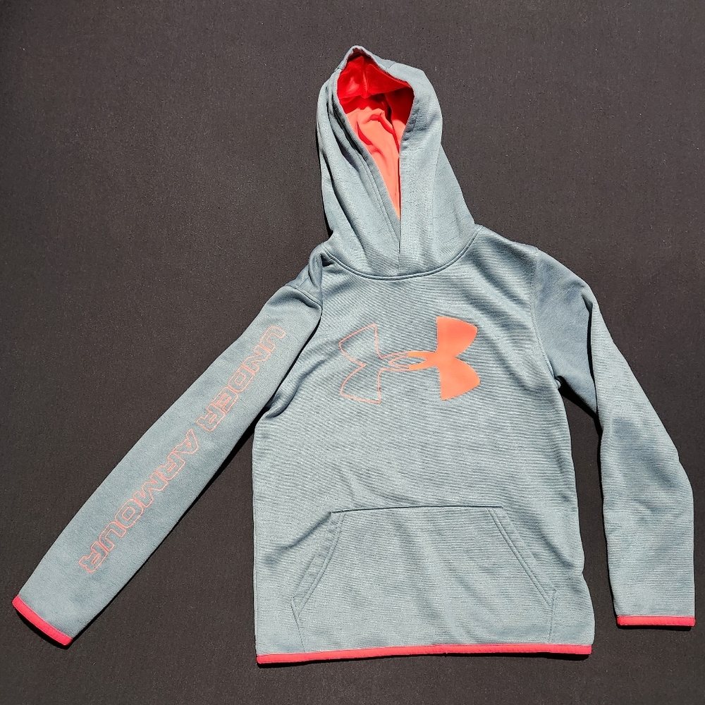 Under Armour Cold Gear Sweatshirt - Size Youth M